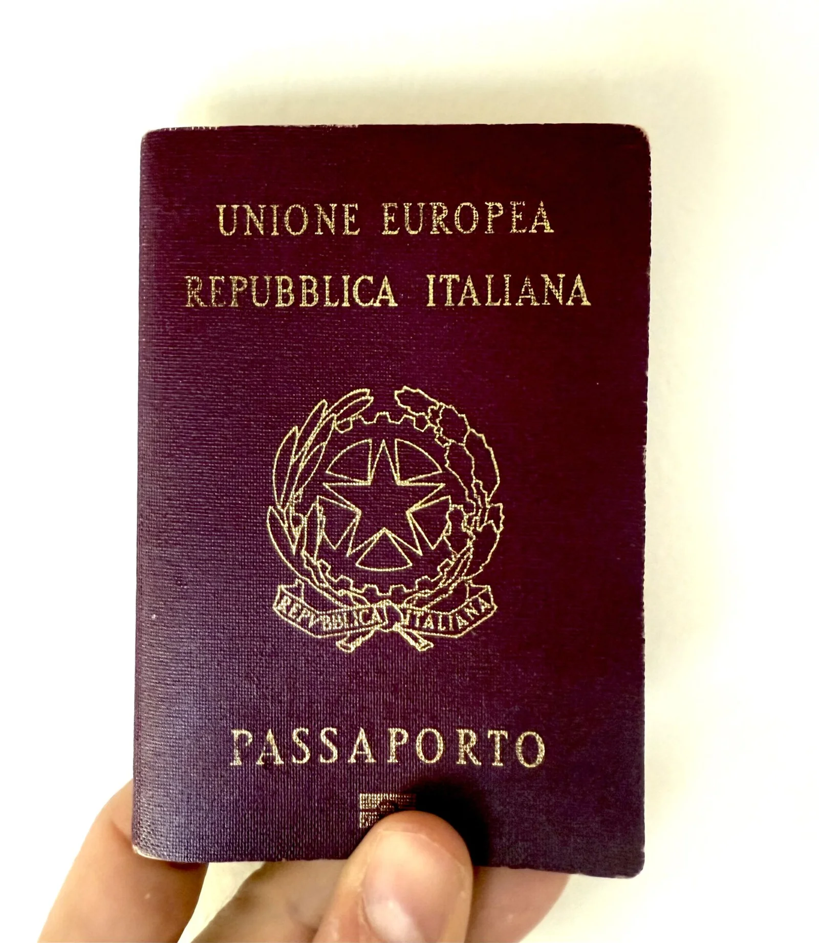 Buy Authentic Italian Passport 2025